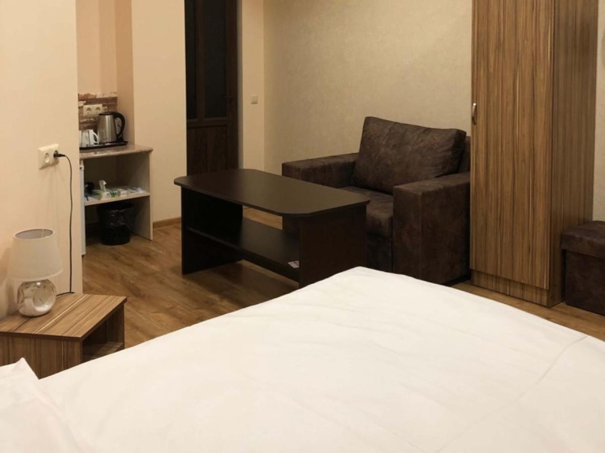 H Resort Hotel Vagharshapat Armenia Dış mekan fotoğraf